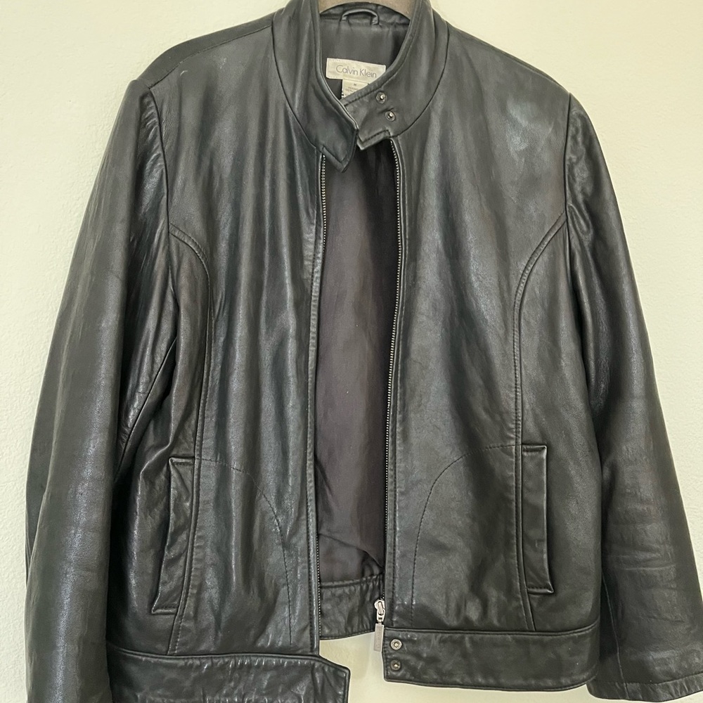 EUC CALVIN KLEIN GENUINE LEATHER BLACK JACKET